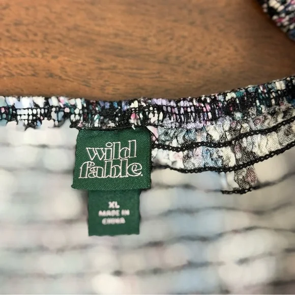 Wild Fable Floral Ruched Long Sleeve Square Neck  Print Women's Top. Size XL - Picture 5 of 7